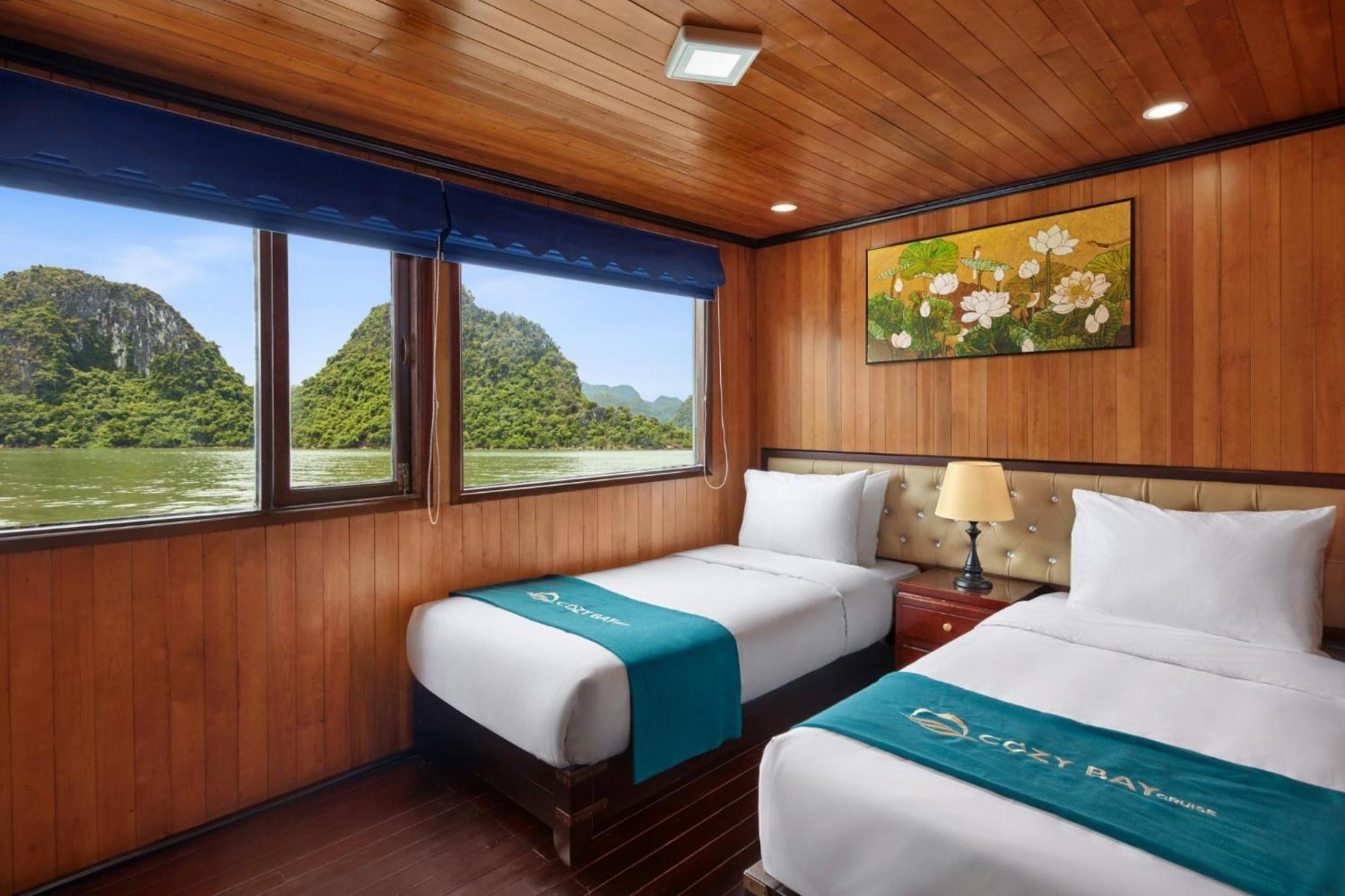 Cozy Bay Cruise Hotel Ha Long Exterior photo